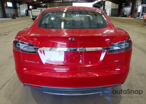 2013 Tesla Model S from USA, damaged, VIN 5YJSA1CN7DFP08403